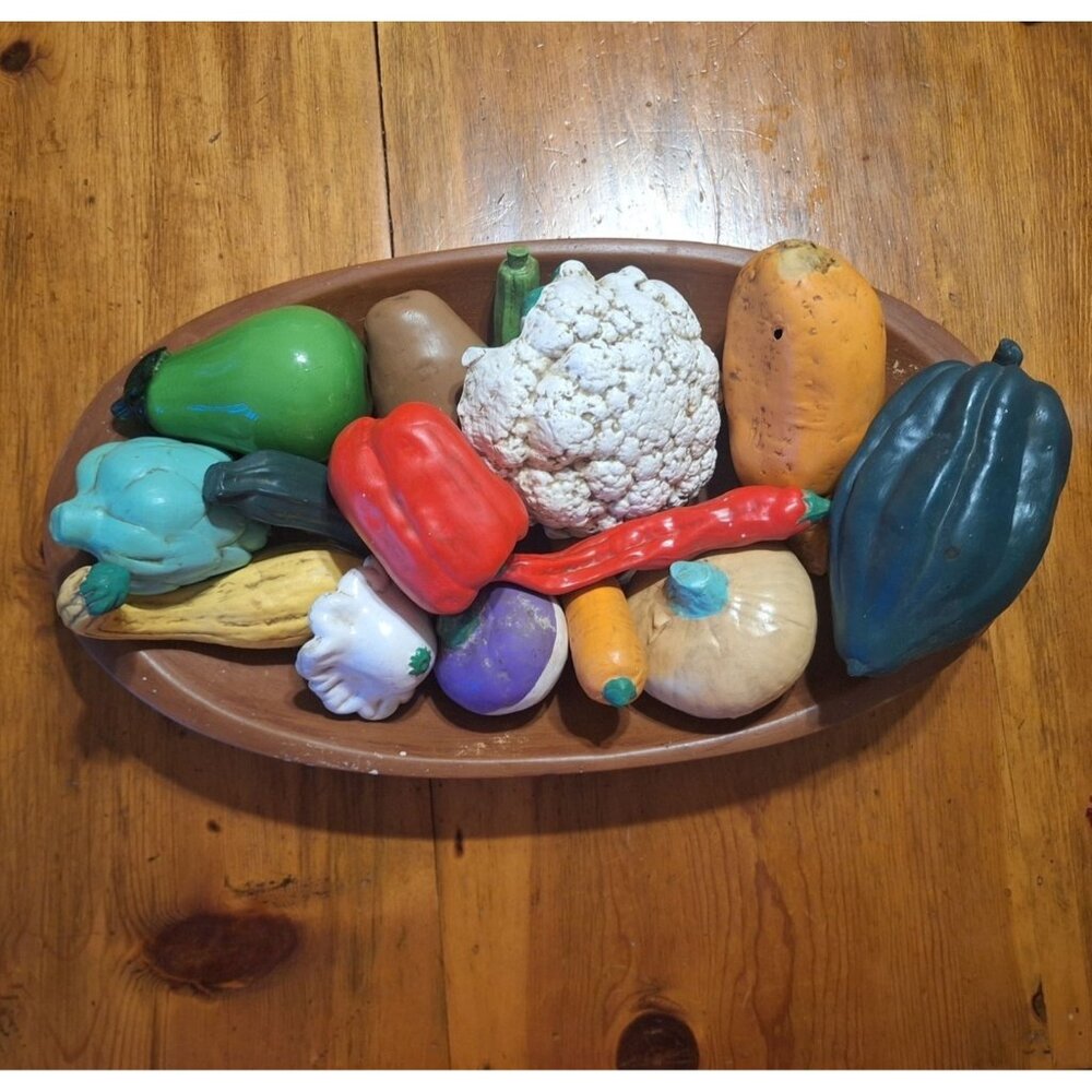 Vintage Hand-Painted Ceramic Bowl/14 Painted Vegetables Farmhouse Centerpiece